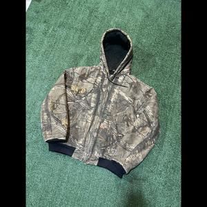 Realtree Carhartt Camo Jacket Size M Workwear Distressed Full Zip